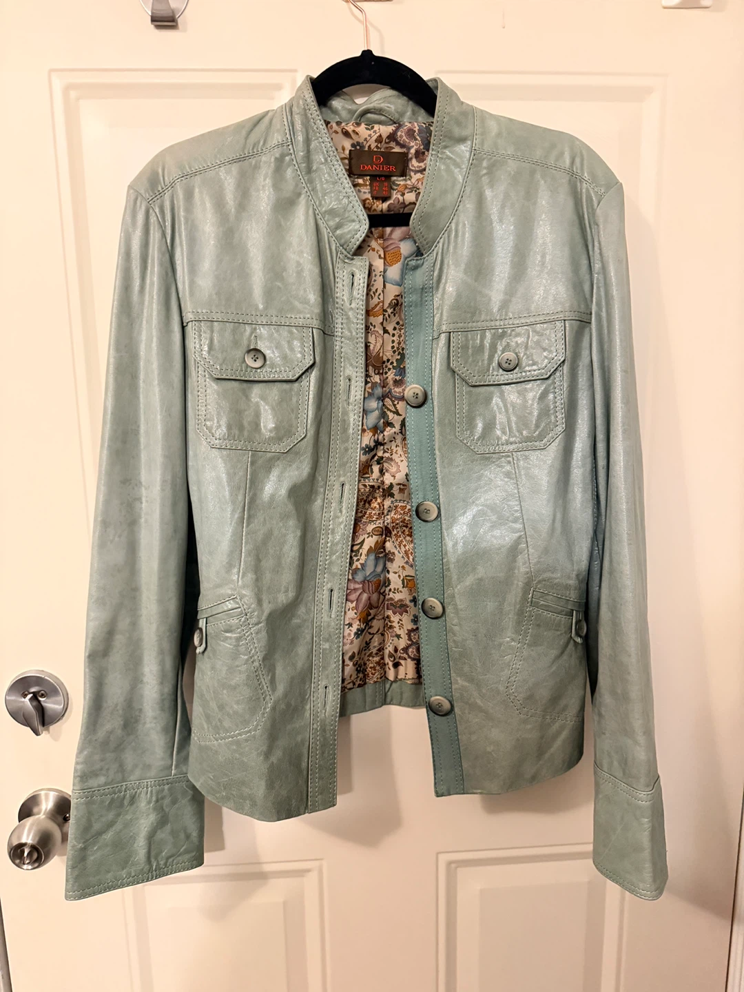 Danier Leather Jacket - mint green  Size L