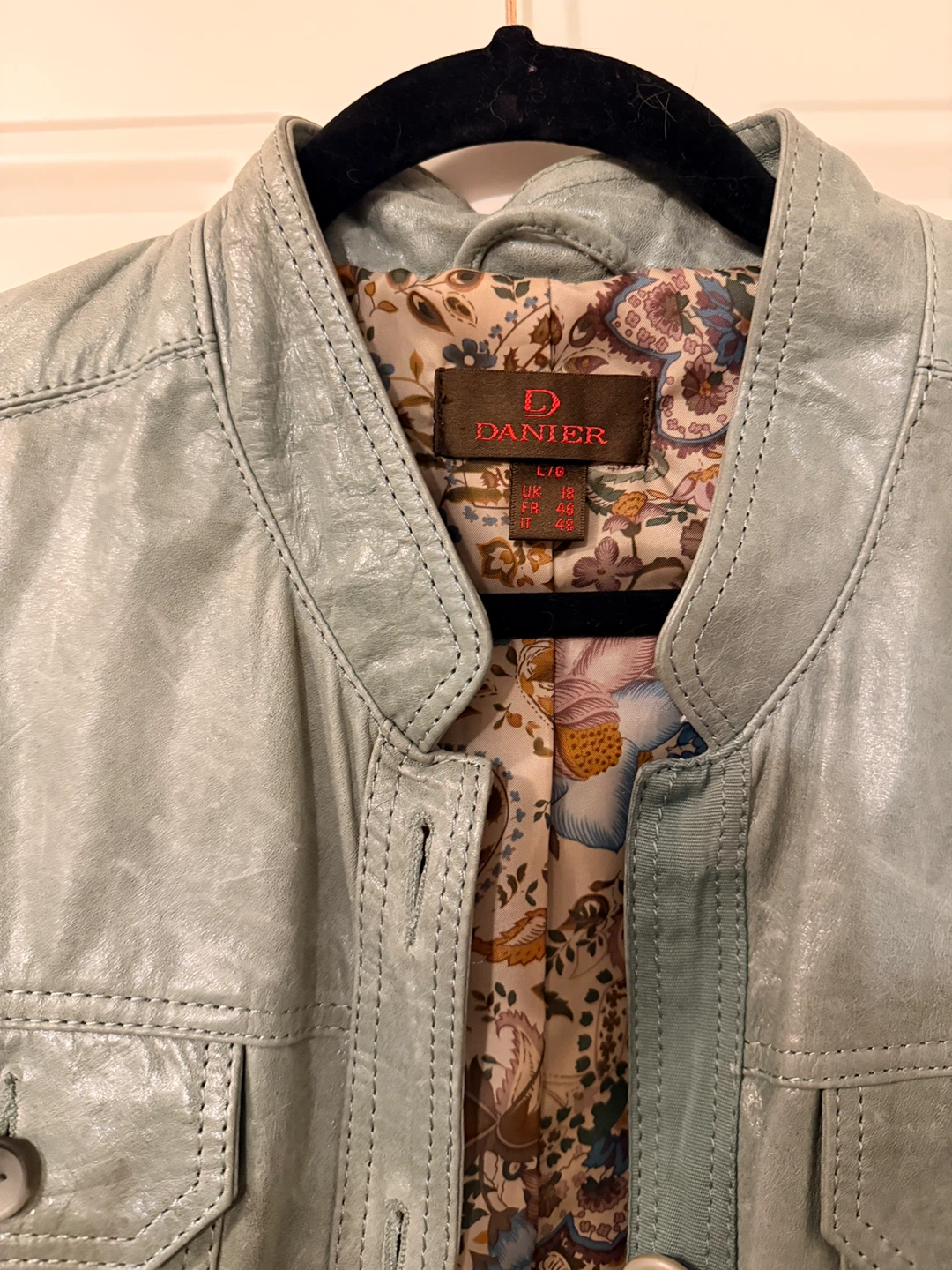 Danier Leather Jacket - mint green  Size L - photo 3