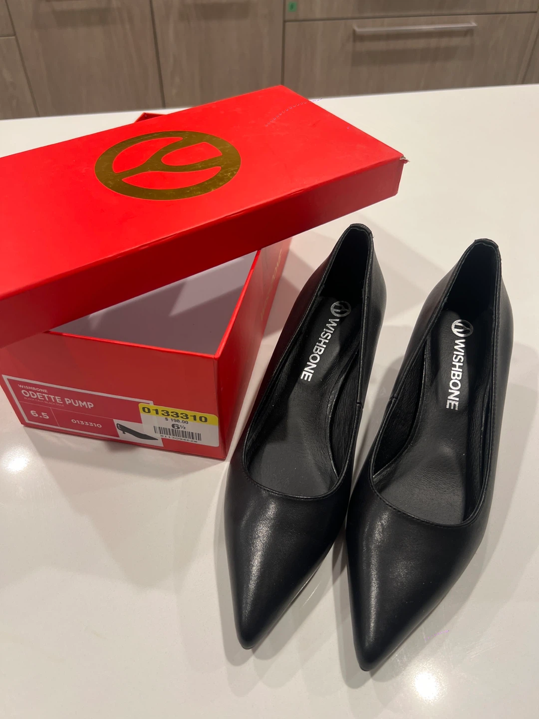 Wishbone Odette Pump Black Calf Size 6.5