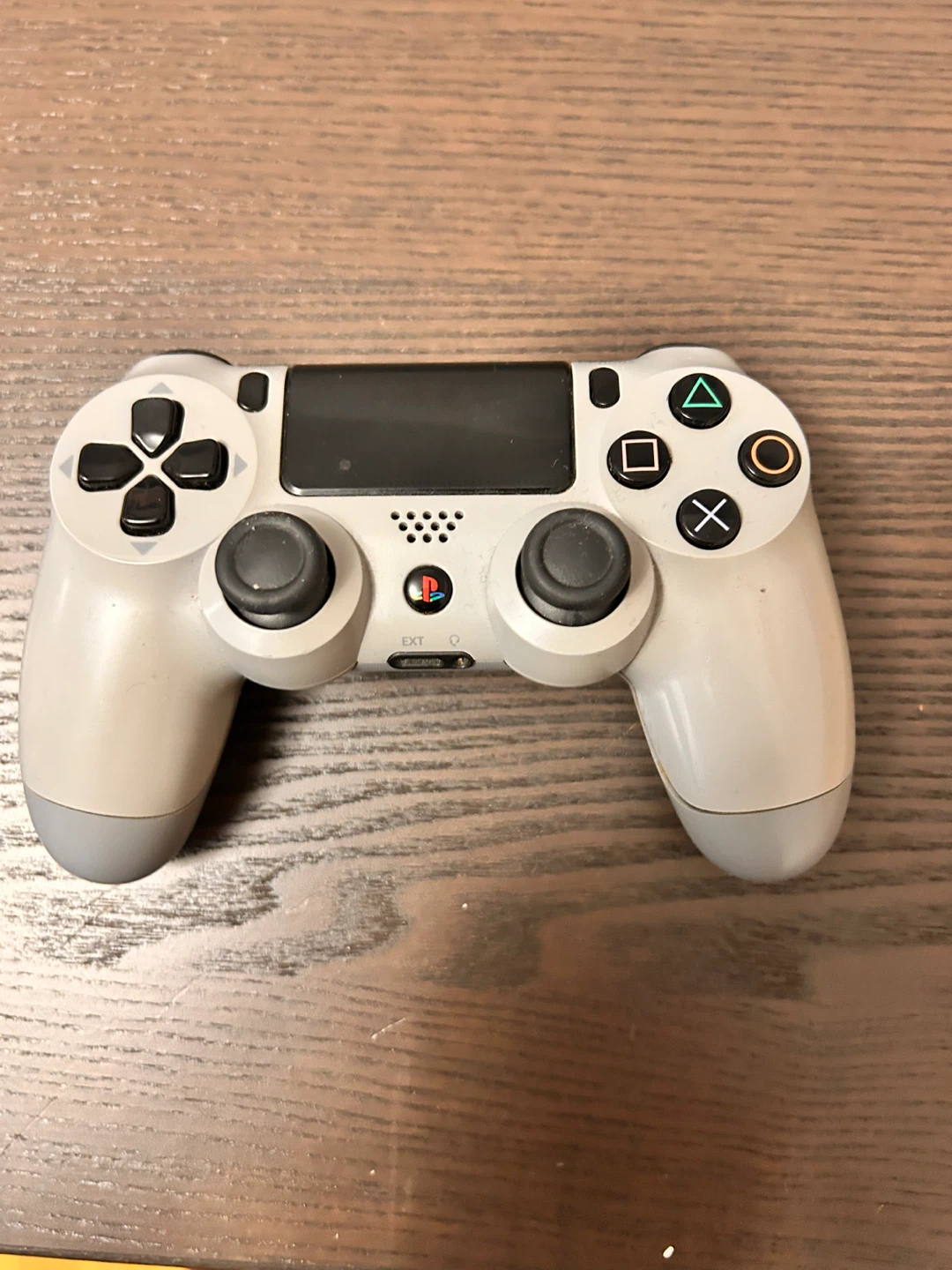 PlayStation 4 Console with 2 Controllers - photo 2