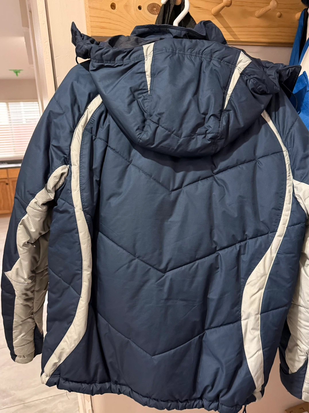 Nike Puffer Jacket - photo 3