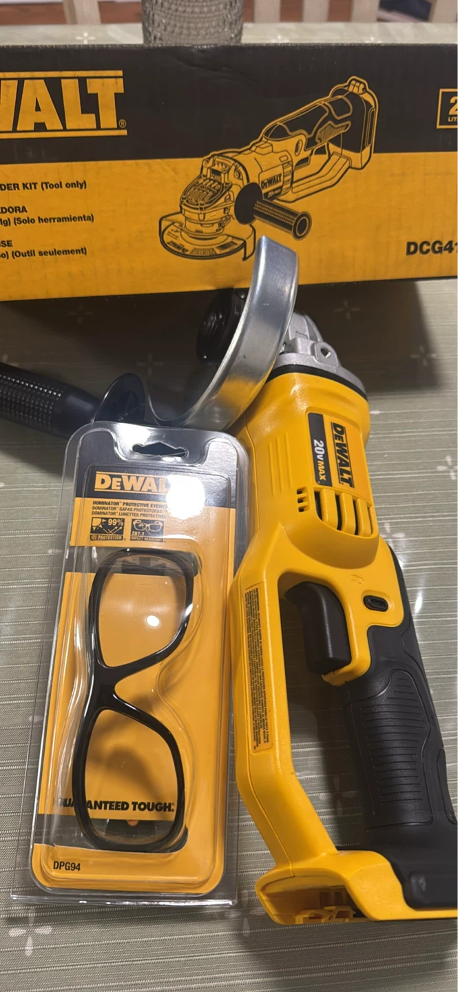 DEWALT 4-1/2" 20V MAX Cordless Grinder Kit (Tool Only) - photo 3