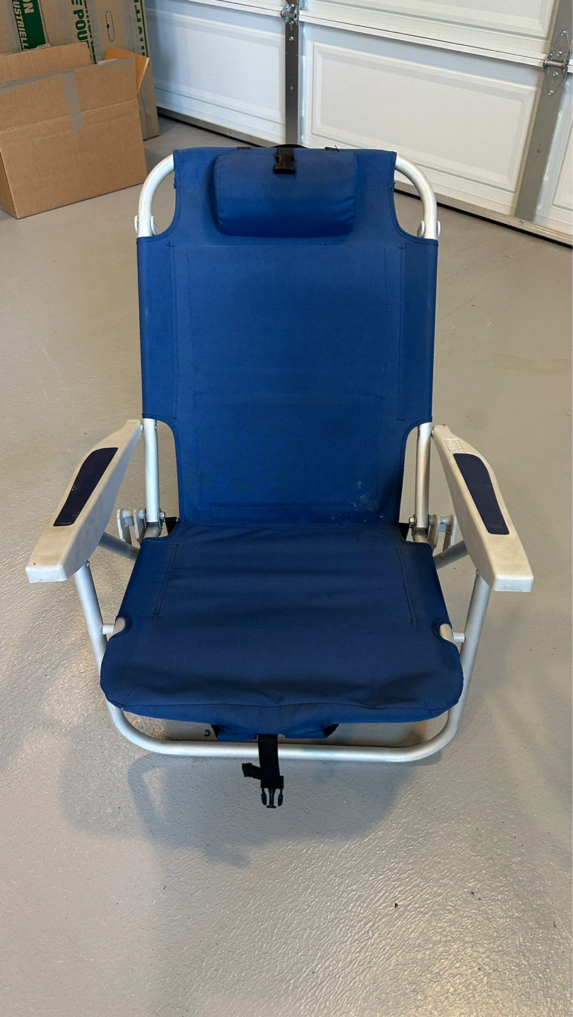 Beach 🏖️ or travel chair