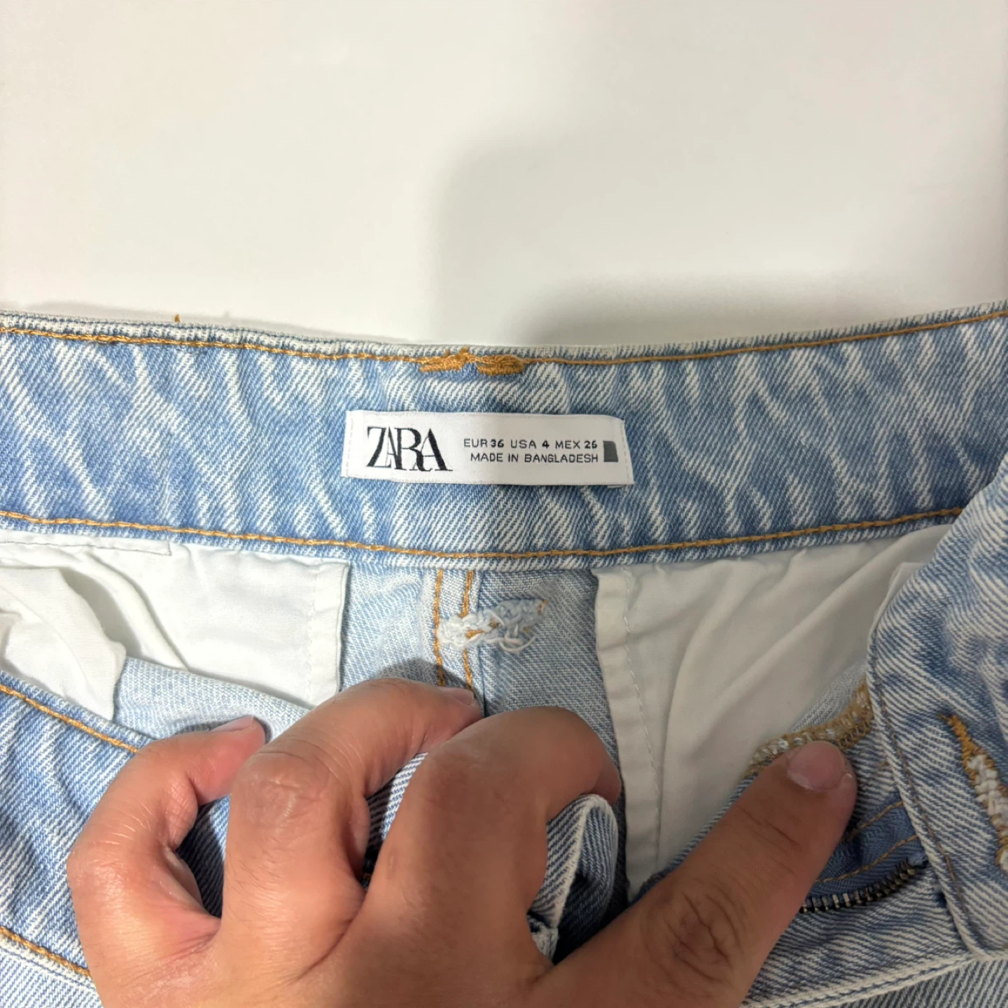 Zara Wide Leg Light Wash Denim Jeans - photo 3