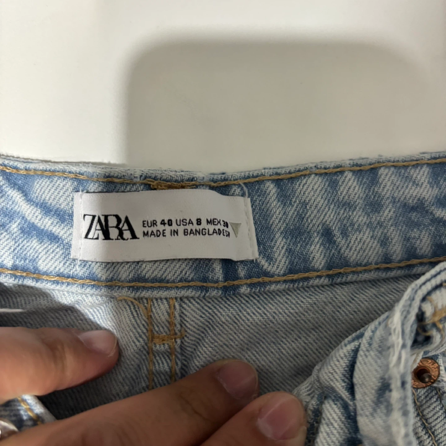 ZARA Denim Shorts - Size 8 - photo 2