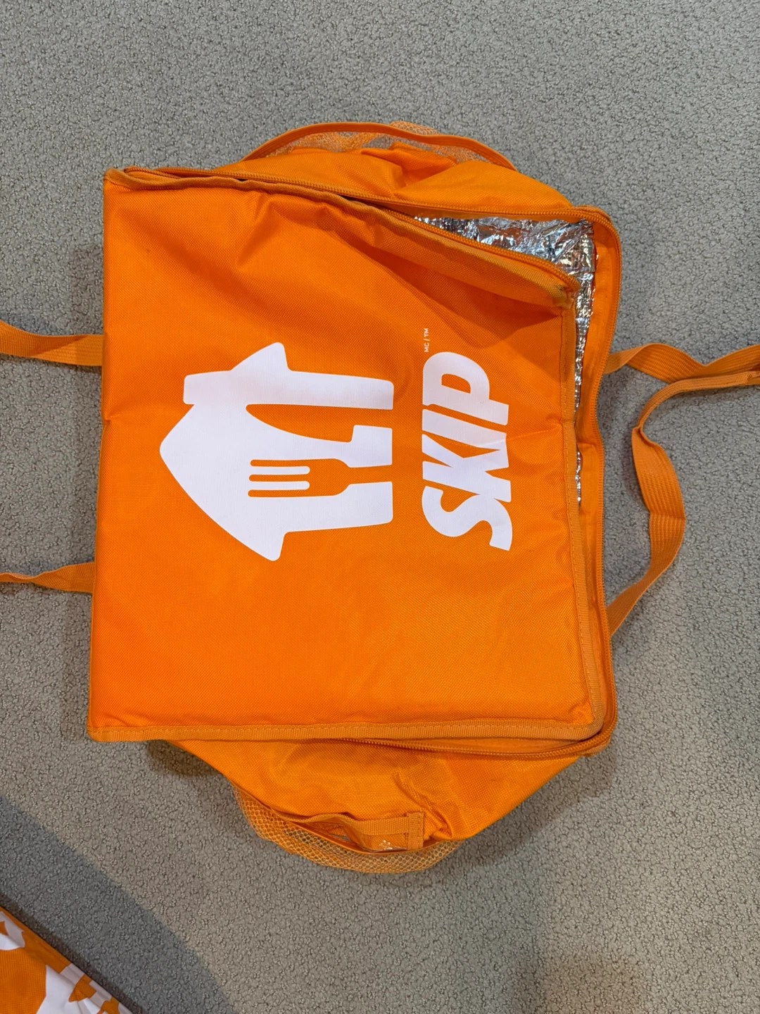 SkipTheDishes Insulated Delivery Bag