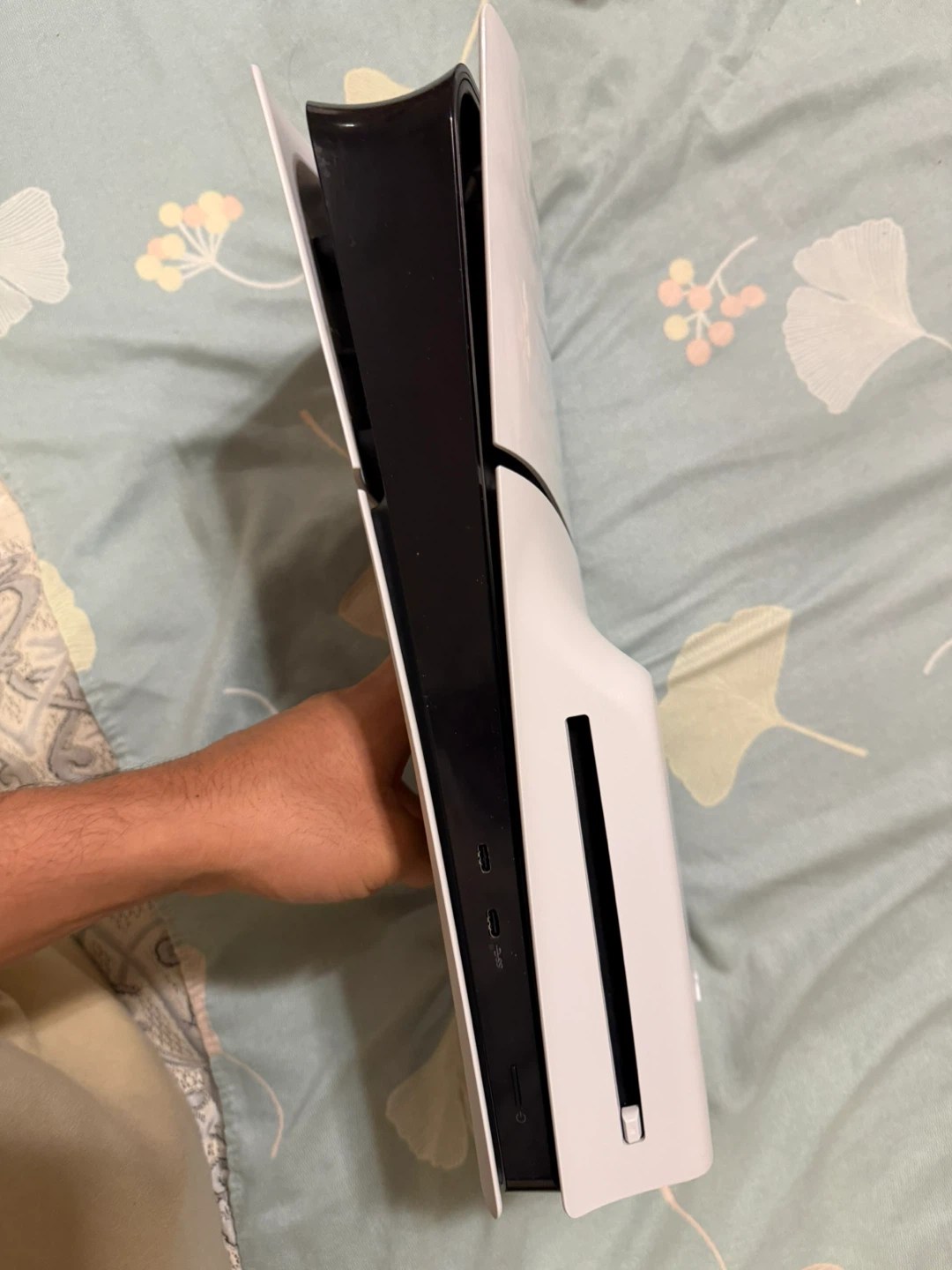 PlayStation 5 Slim 1TB - photo 2