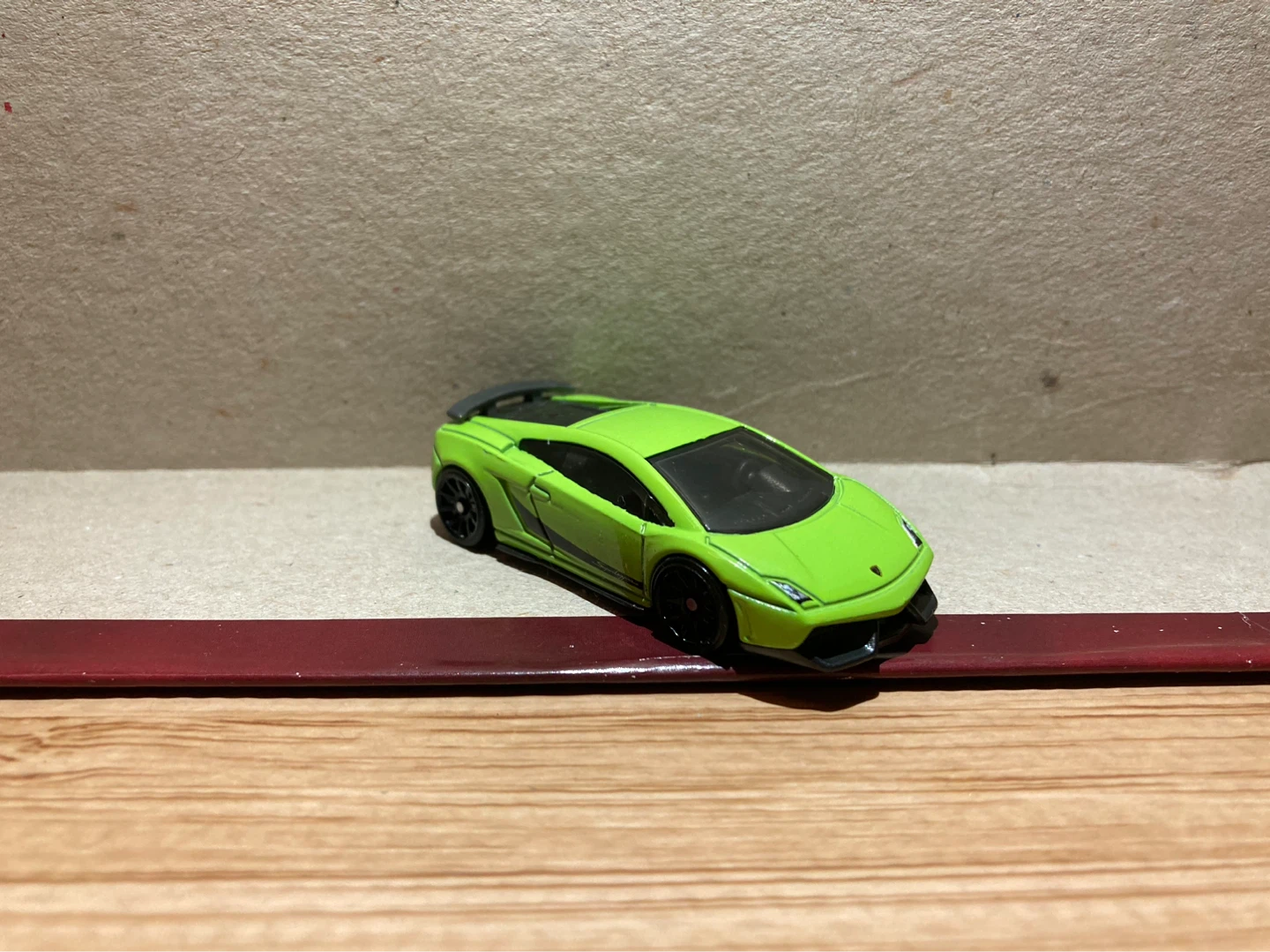 Hot Wheels Loose / Lamborghini Gallardo LP 570-4 / Lime Green