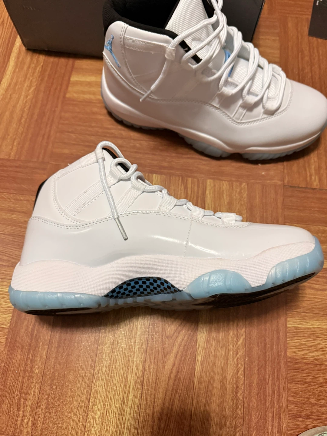 Jordan 11 legend blues - photo 4
