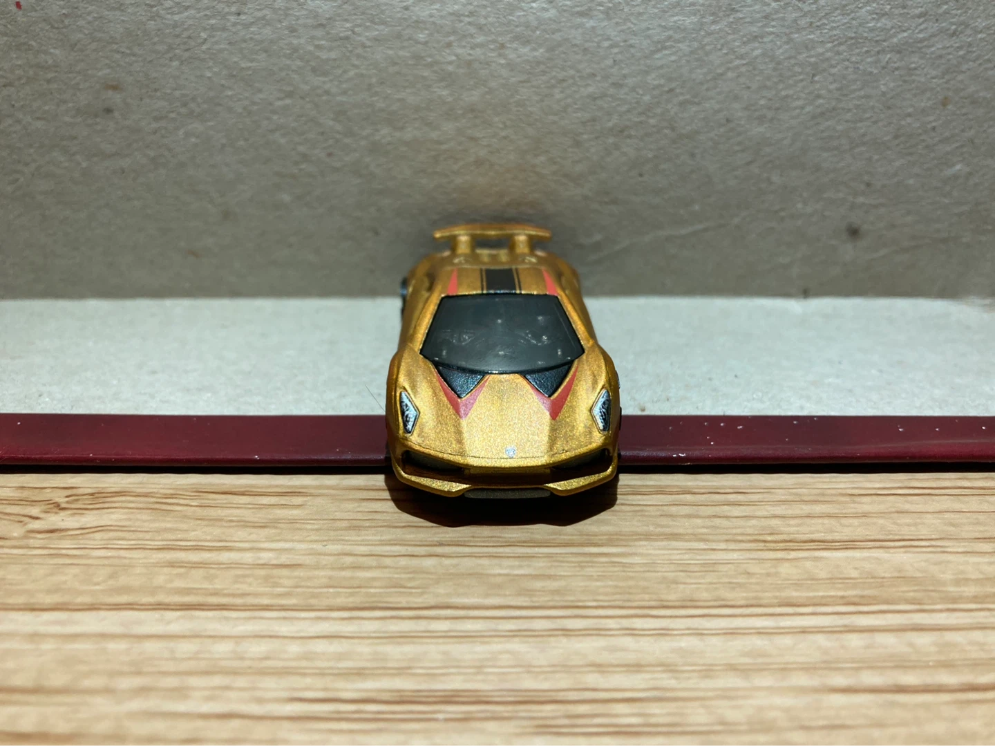 Hot Wheels Loose / Lamborghini Sesto Elemento / Gold - photo 2