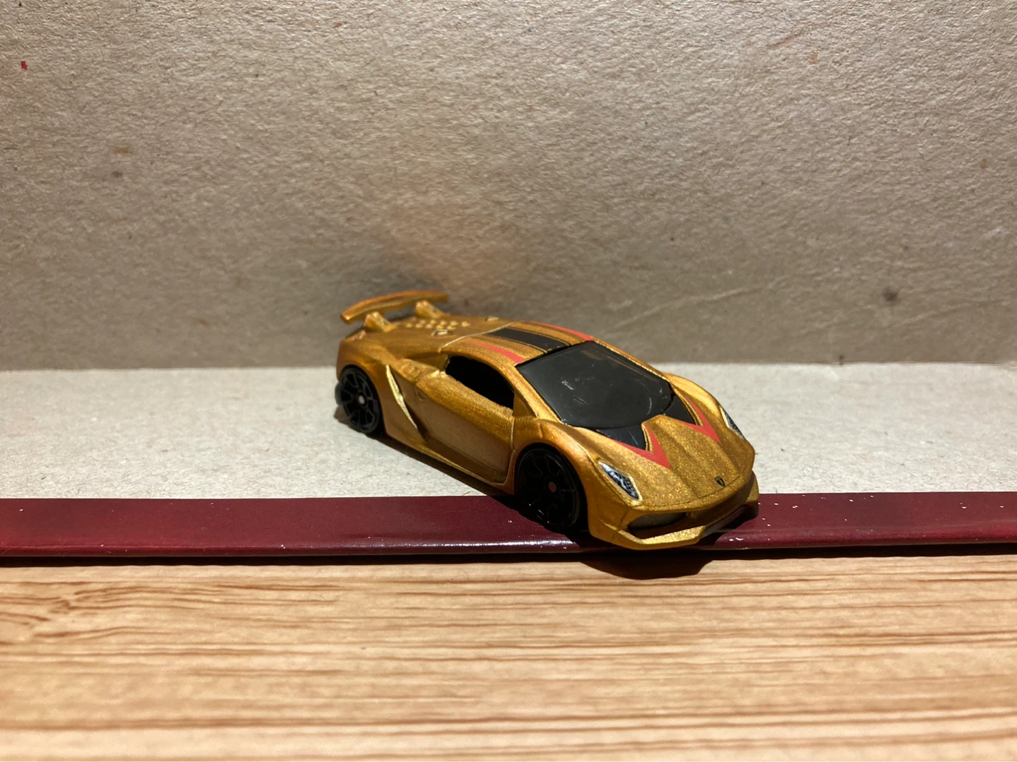 Hot Wheels Loose / Lamborghini Sesto Elemento / Gold