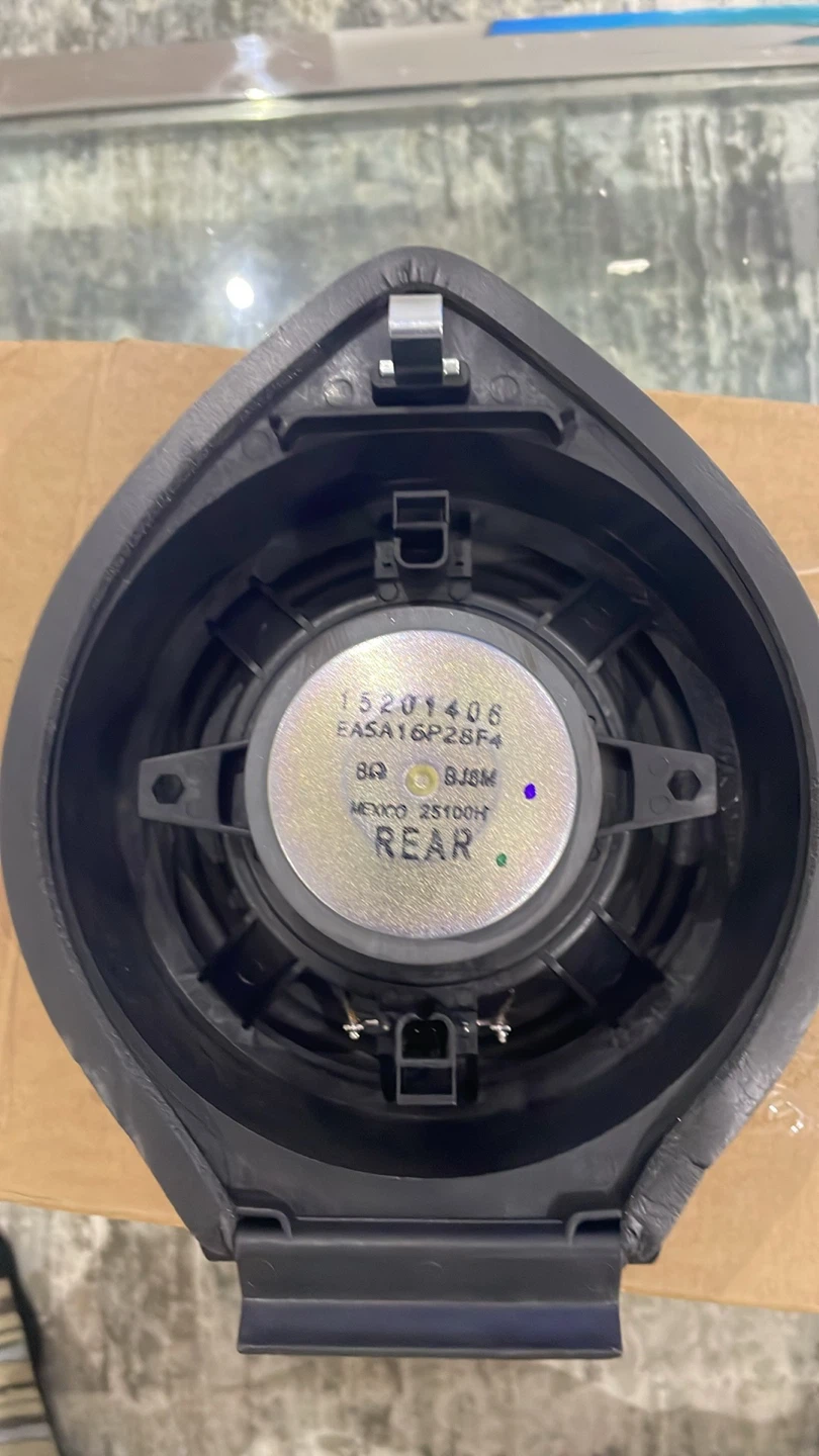 Rear Speaker with Bracket - photo 2