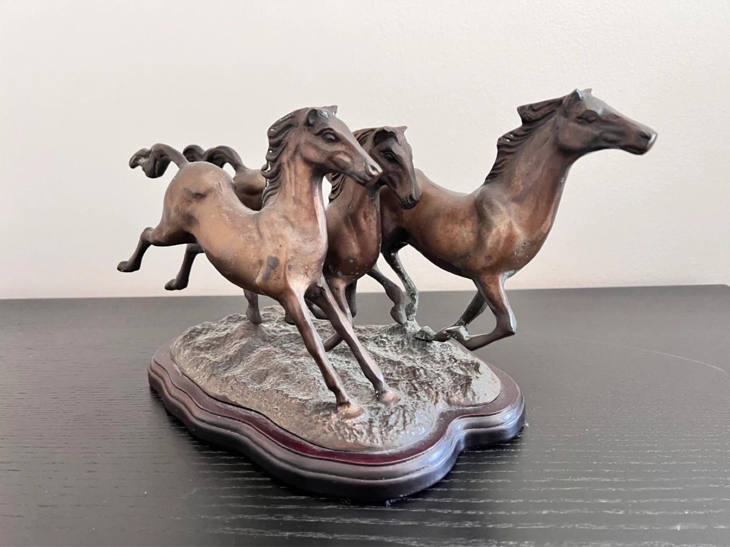 Vintage brass running horse sculpture - photo 2