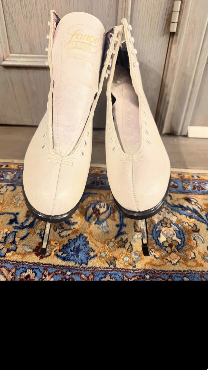 Lange Classic Figure Skates