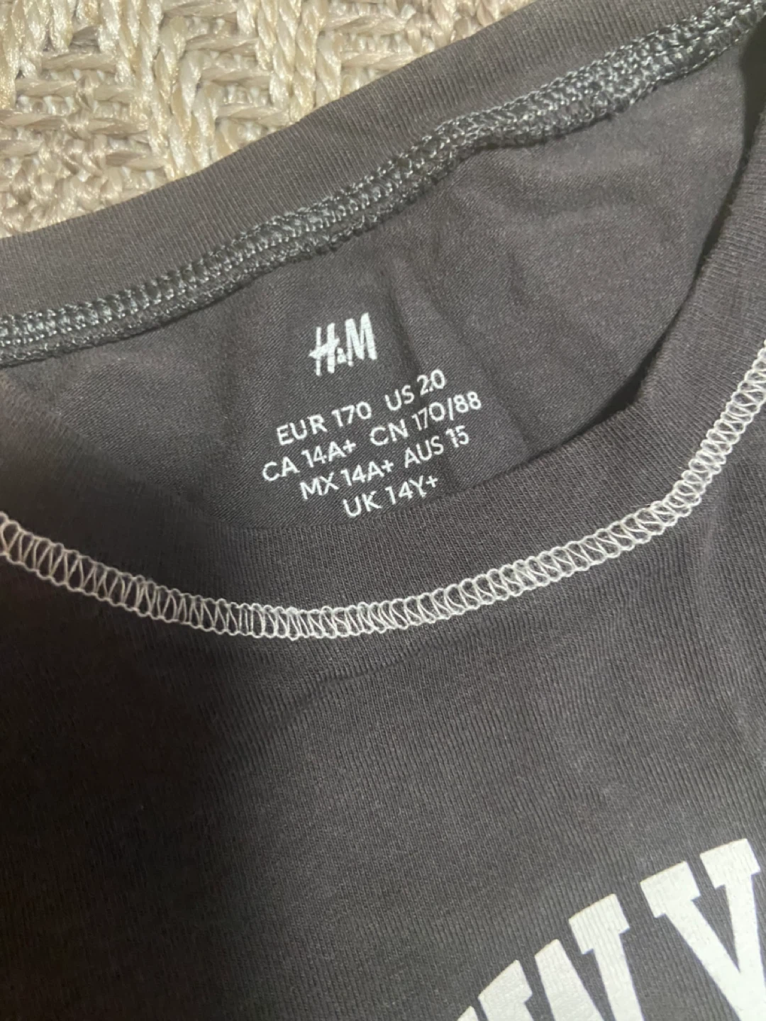 H&M Gray "New York Est. 1996" Baby Tee - photo 3