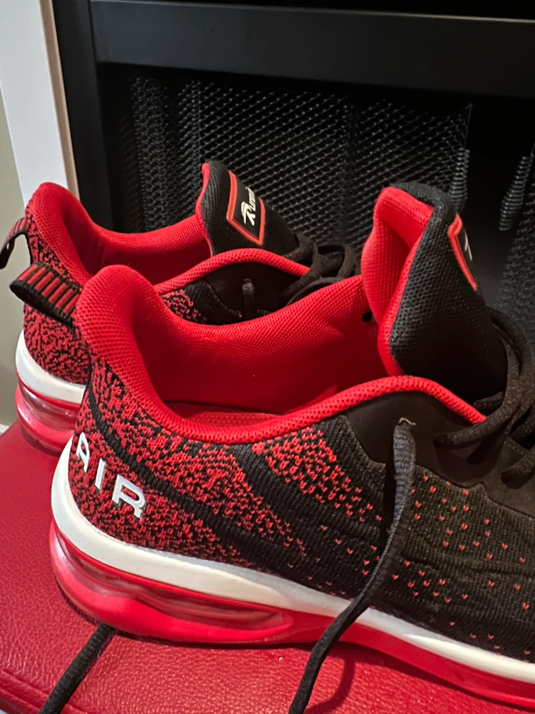 Running Shoes - Black and Red - photo 3