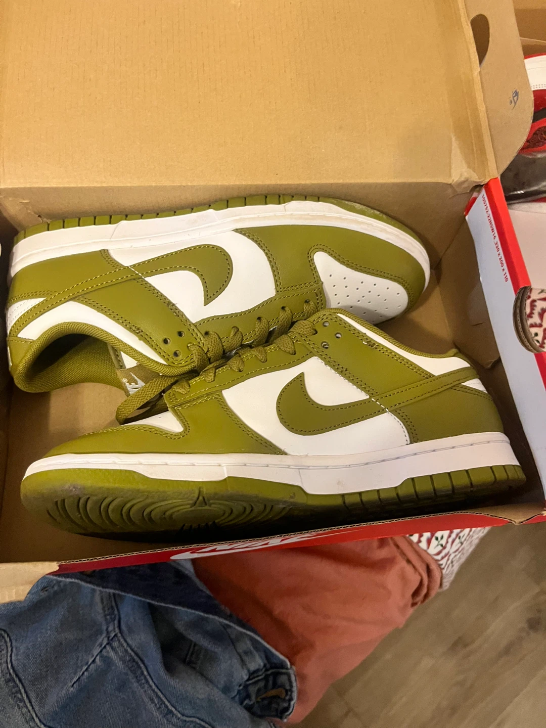 Olive dunk lows