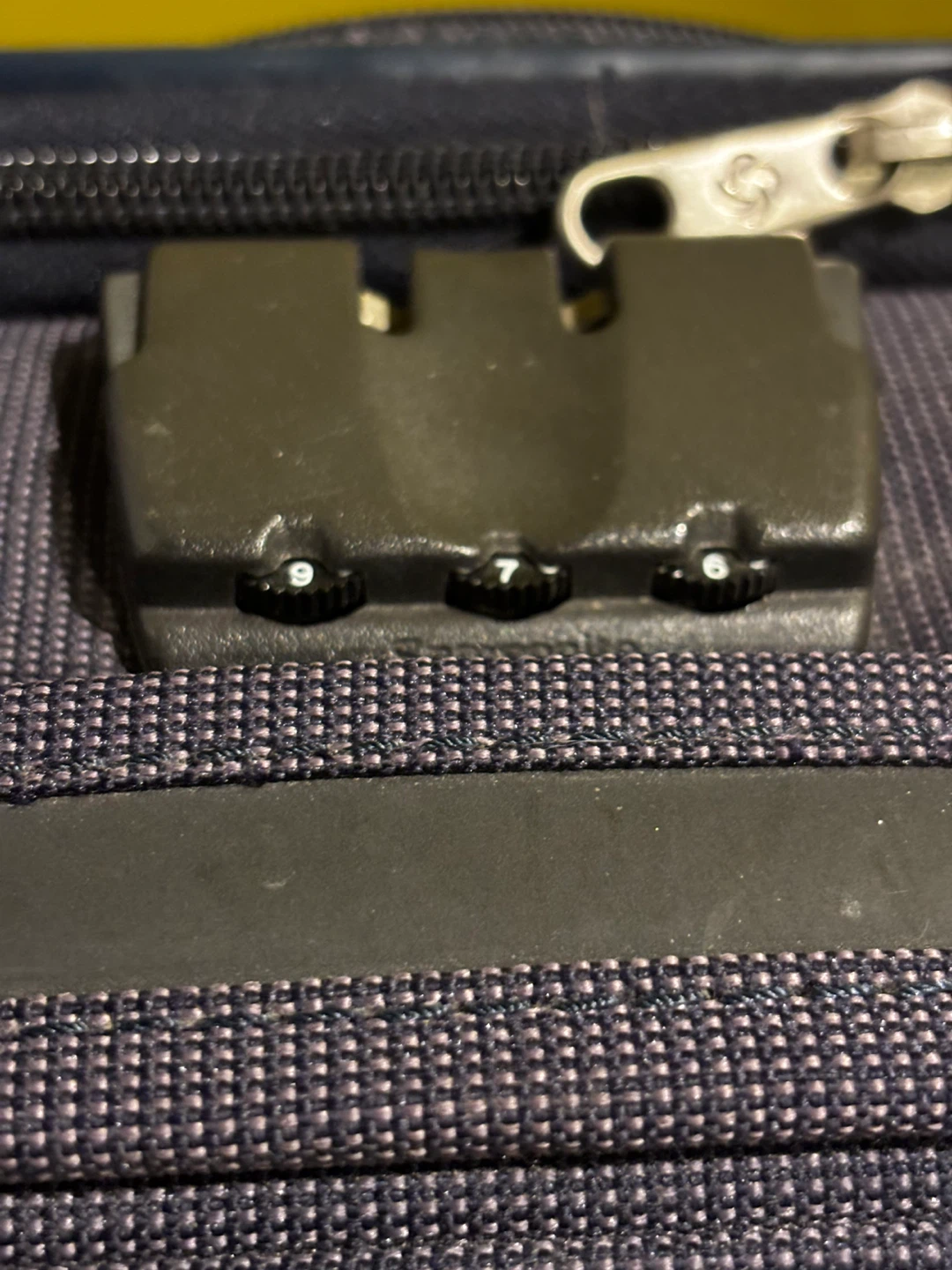 Samsonite Spinner Suitcase - photo 4