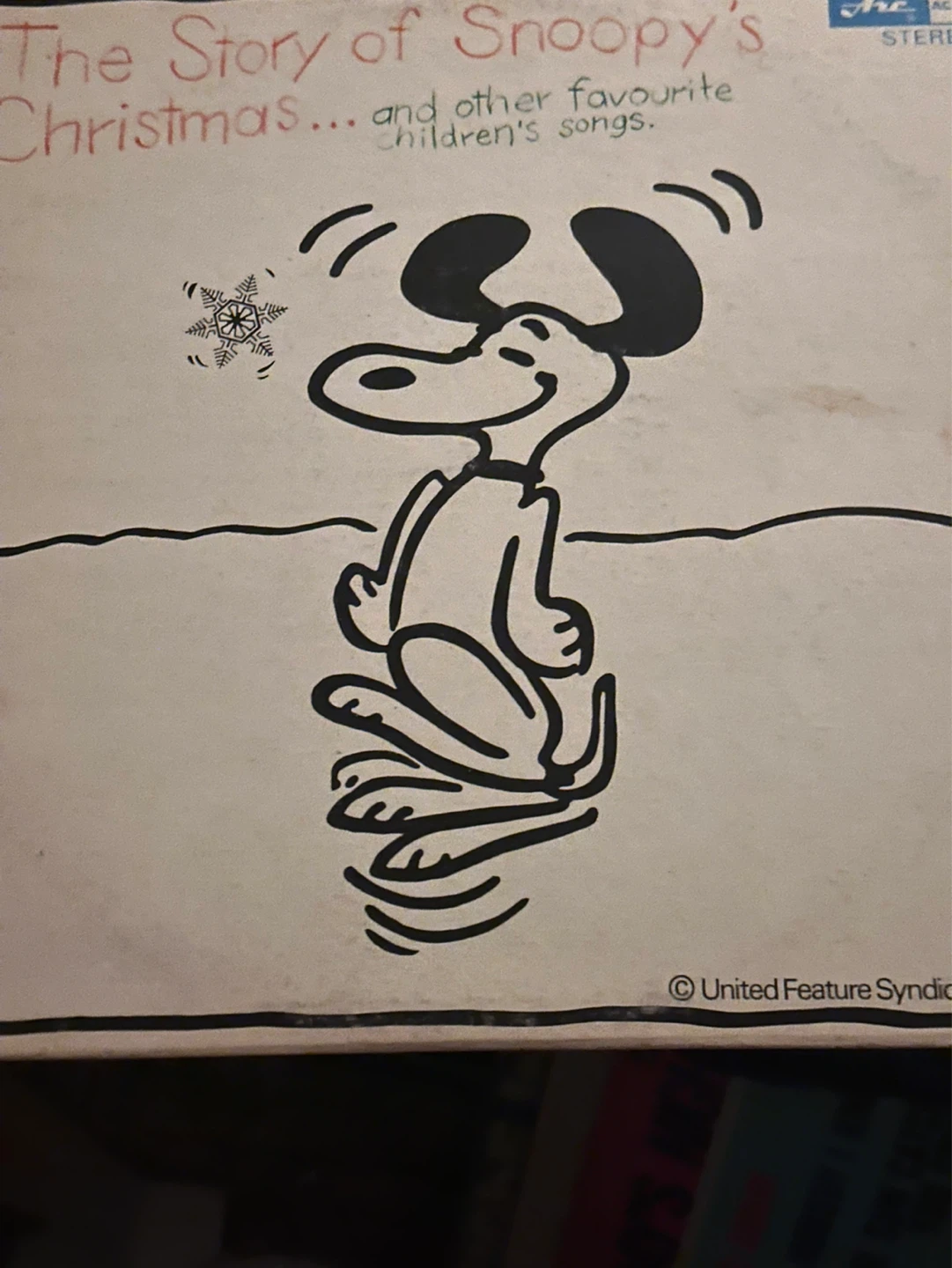 the story of snoopy’s christmas lp