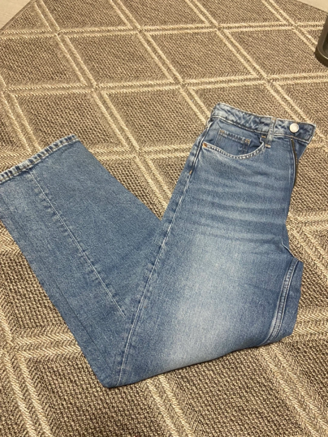 H&M Relaxed Fit High Waist Denim Jeans - Kids Size 11-12 - photo 3