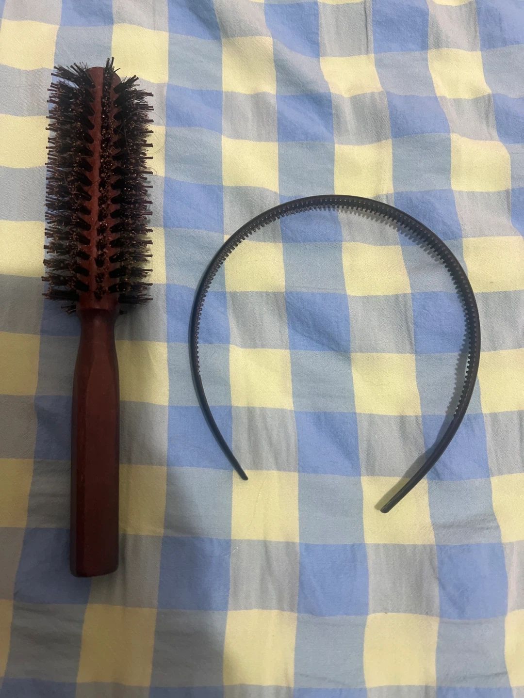 Round Hair Brush and Headband