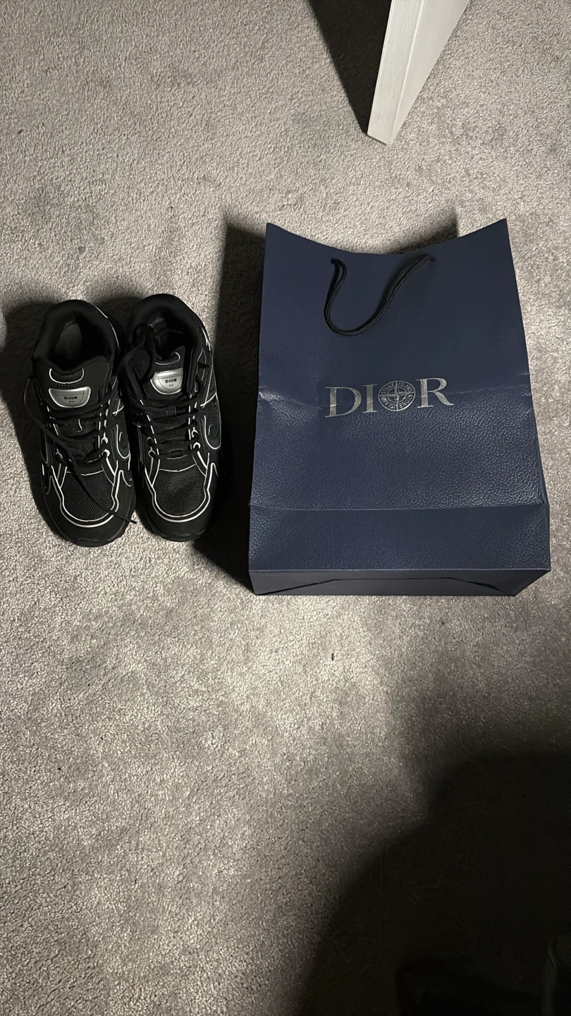 Christian Dior B23 High Top Sneakers