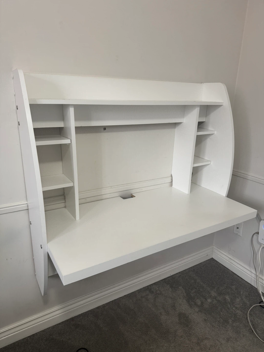 White Wall-Mounted Writing Desk