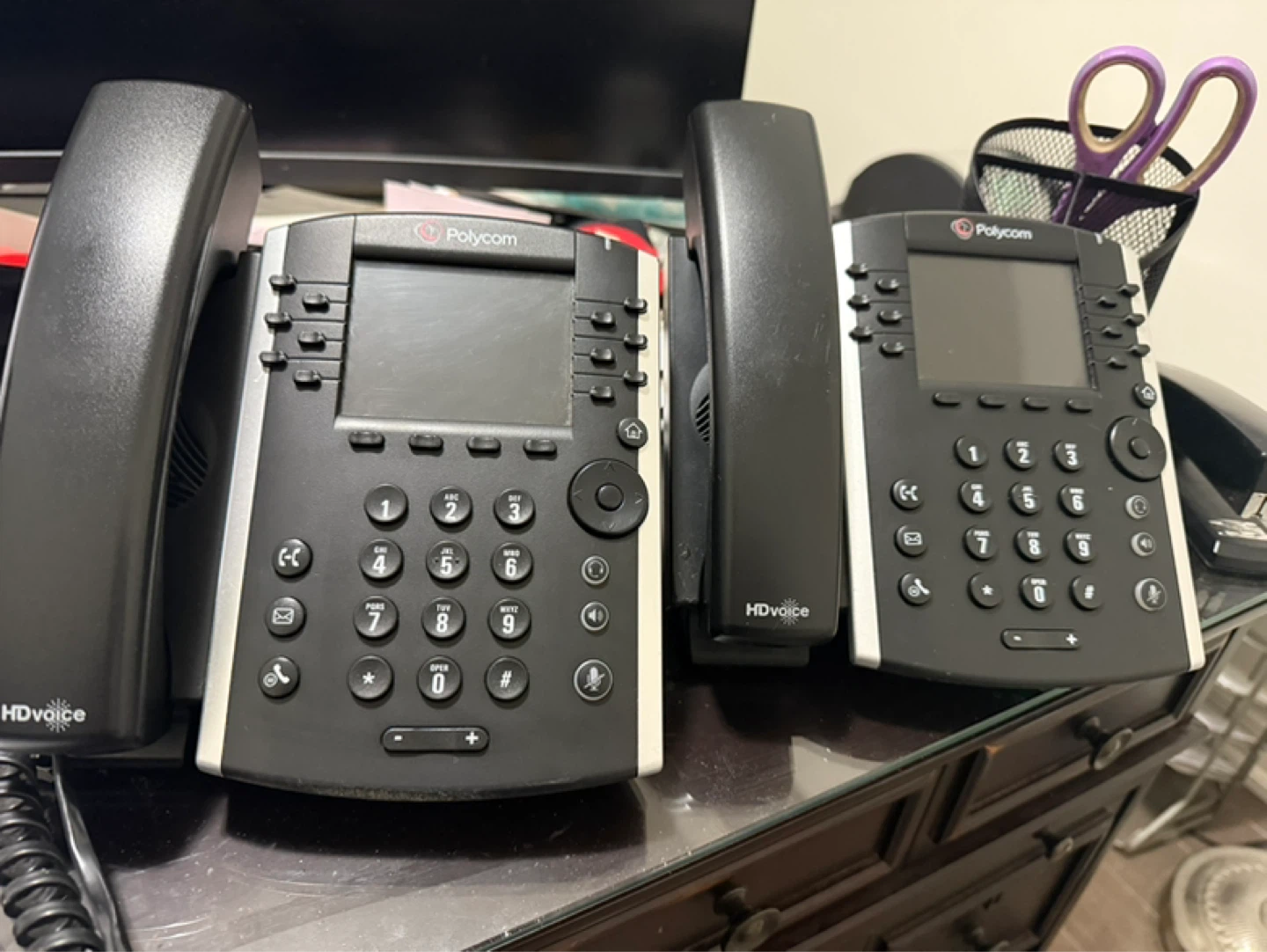 Polycom HD Voice IP Phone - photo 2