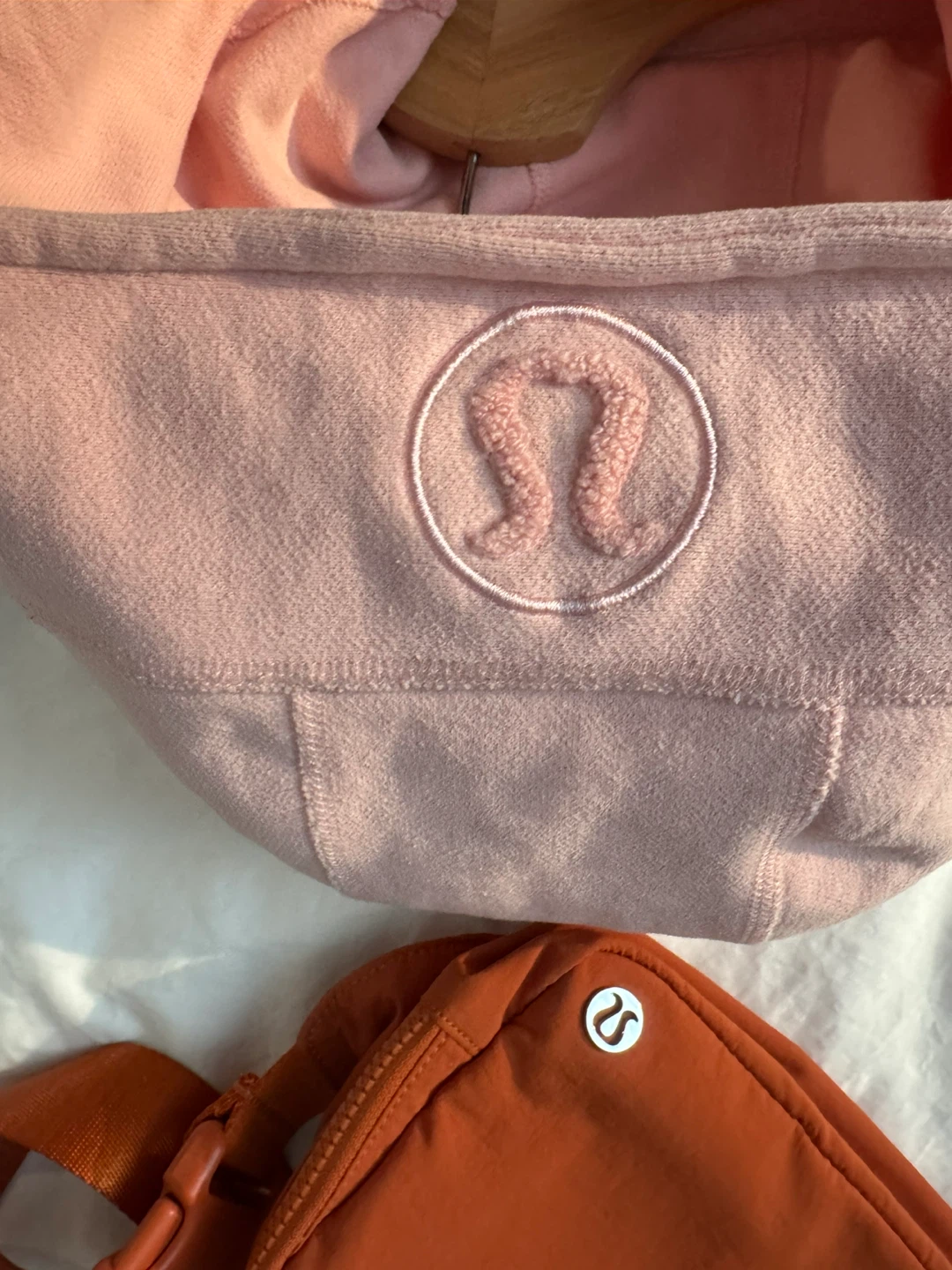 Lululemon Scuba Hoodie - vintage - photo 2