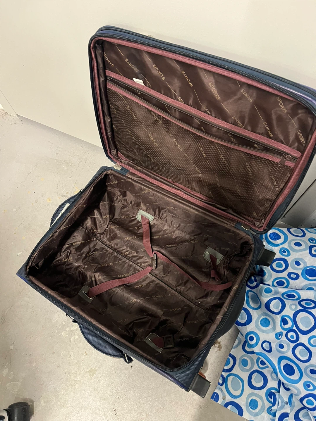 Blue Duffle Bag with Wheels and Telescopic Handle - photo 3