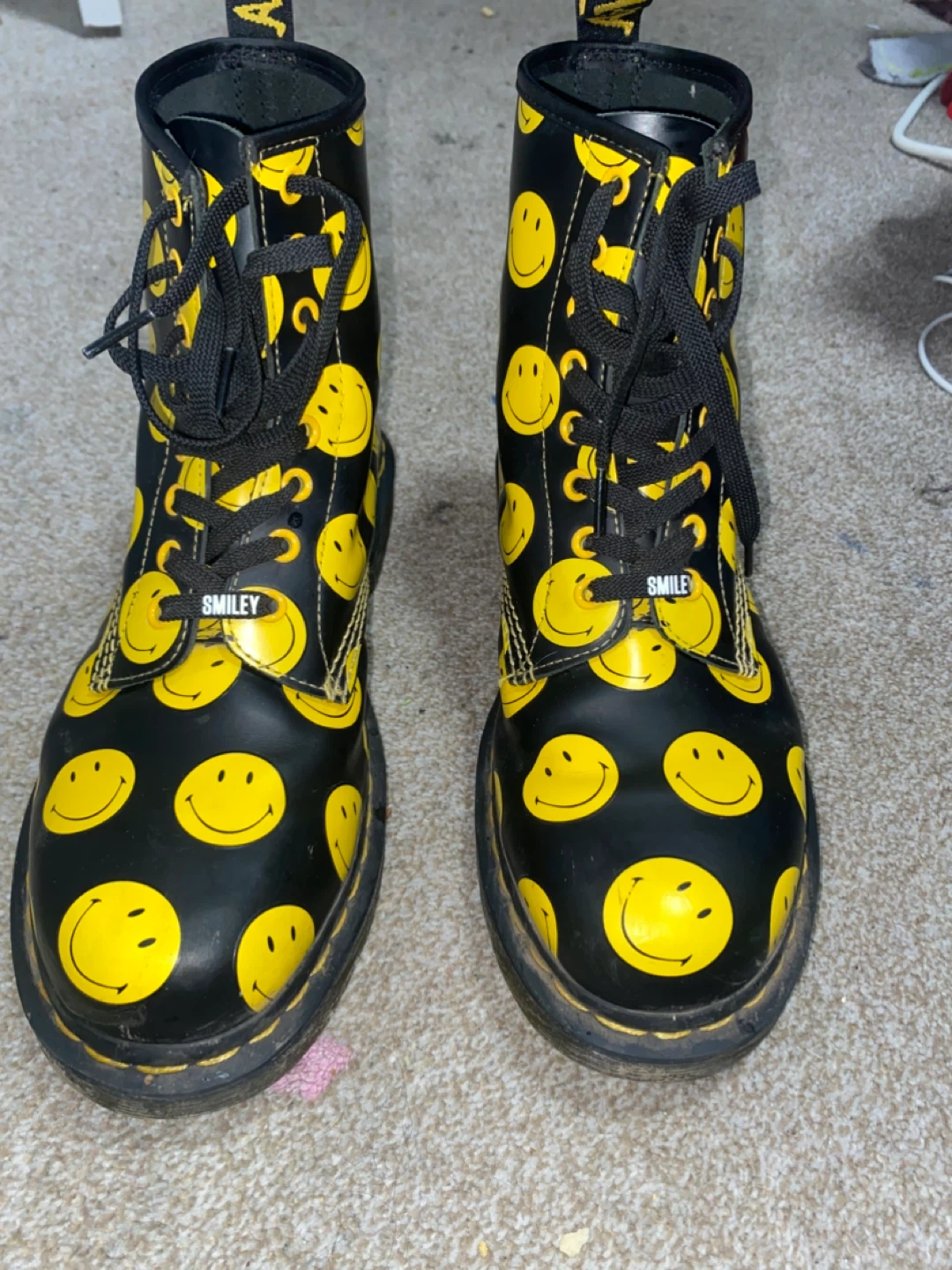 Dr. Martens Smiley Boots Black Yellow Size 10 women’s - photo 2