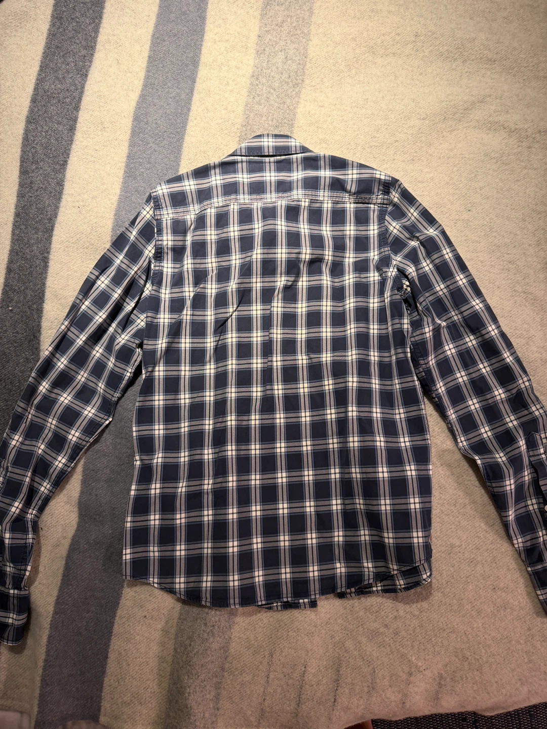 Abercrombie & Fitch Plaid Long Sleeve Shirt  - Size M - photo 2
