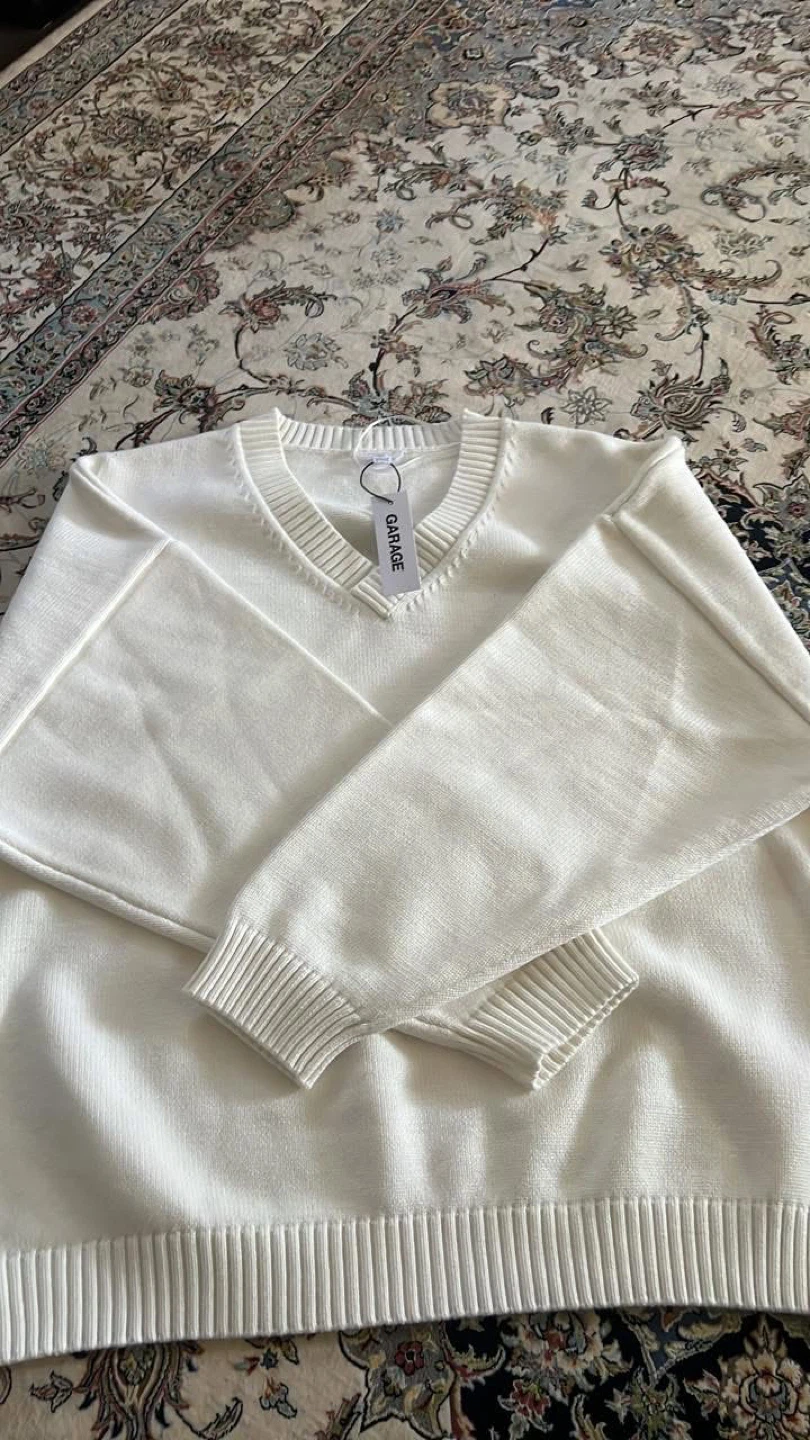 Garage V-Neck Colourblocked Sweater - Size L/XL