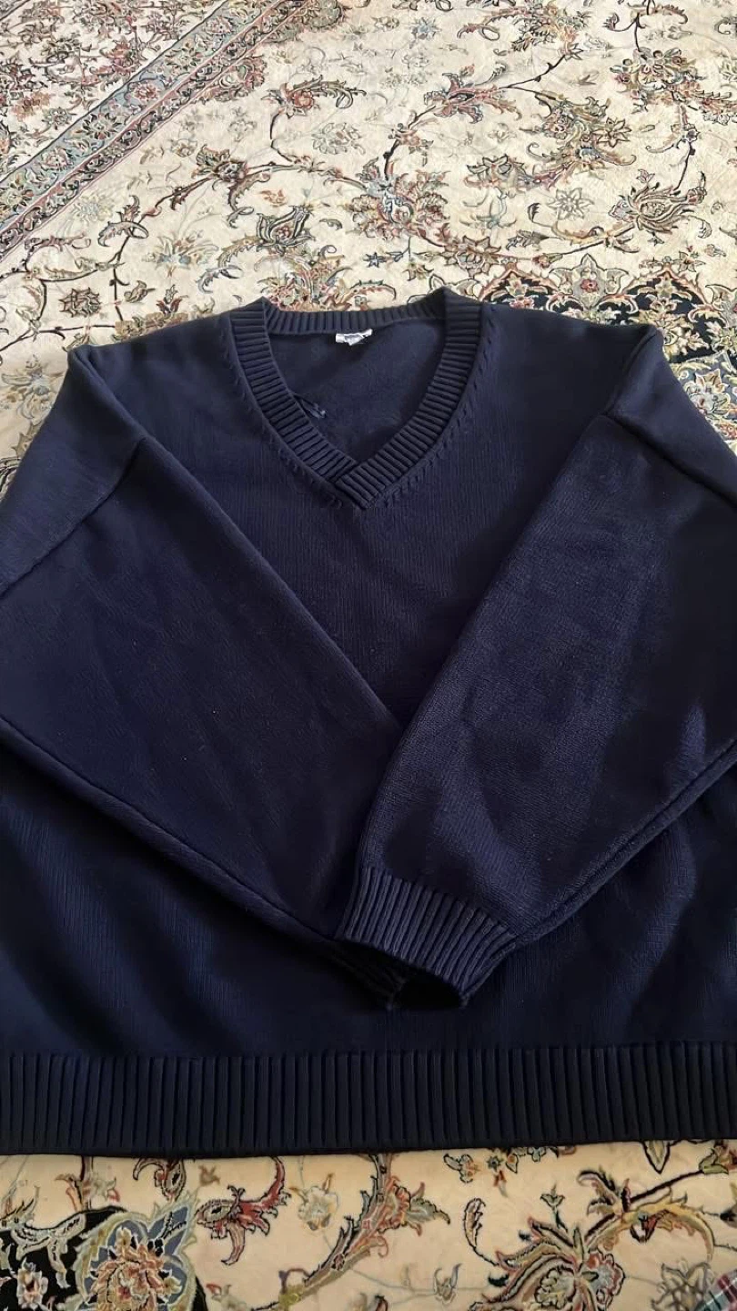 Garage Navy V-Neck Sweater - Size TG/L/XL