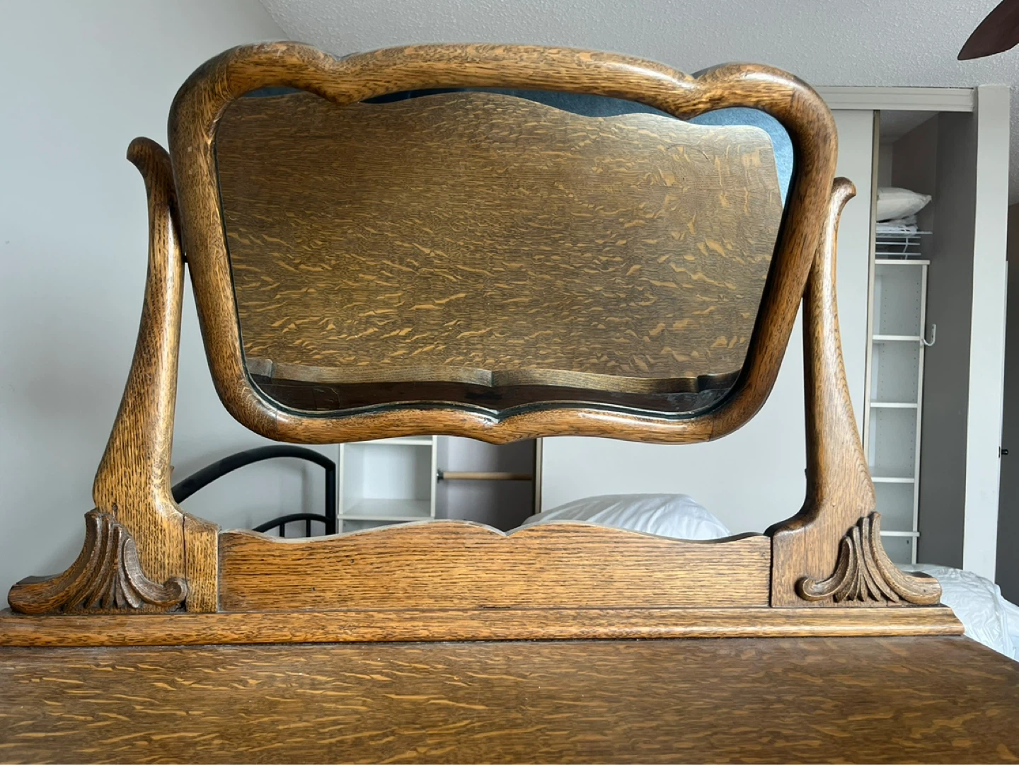 Antique Tiger Oak Serpentine Highboy Dresser w/ Mirror - photo 4