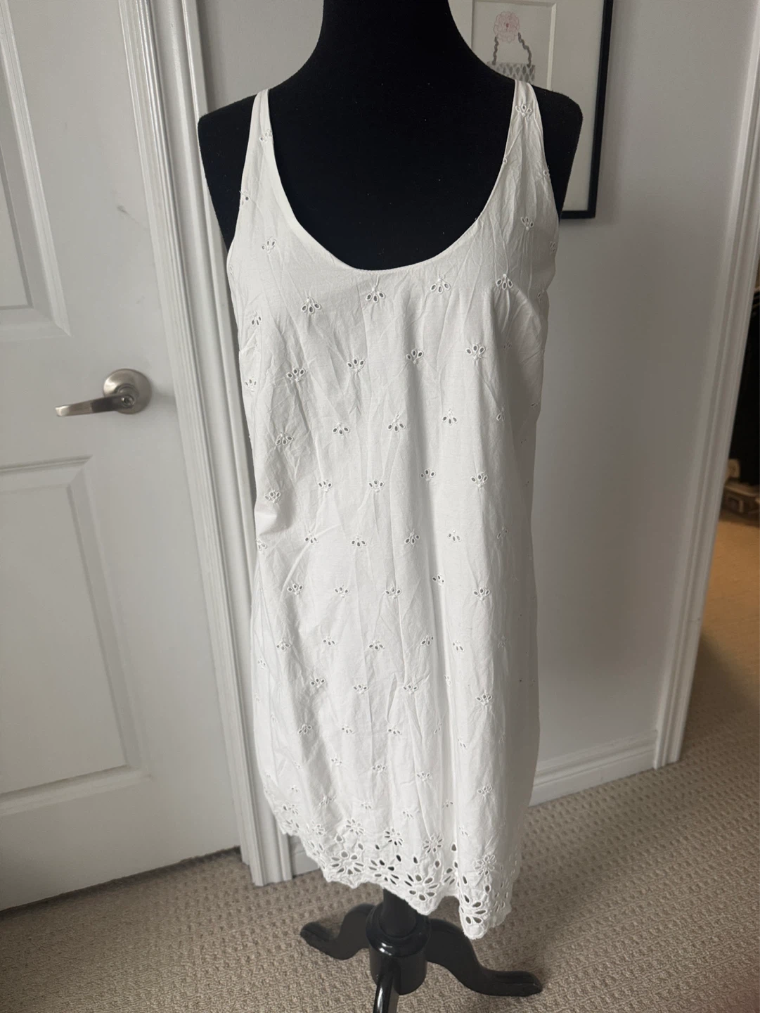 Gap White Eyelet Slip Dress size small euc