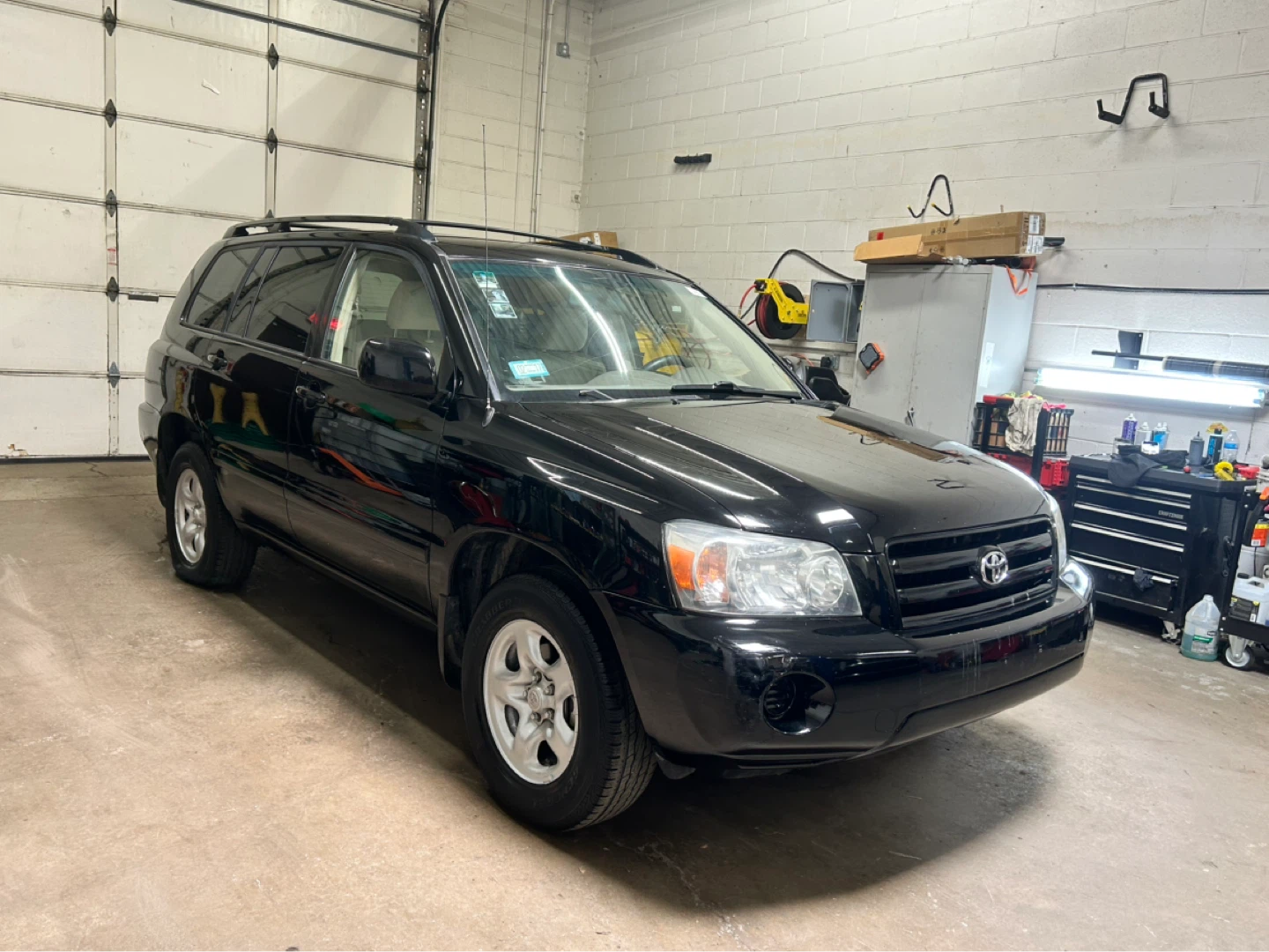 2006 Black Toyota Highlander SUV