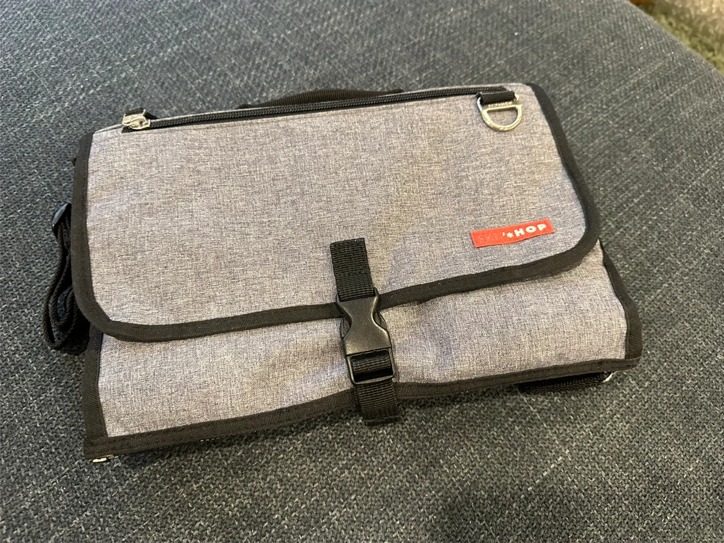 Skip Hop Changing Pad Clutch