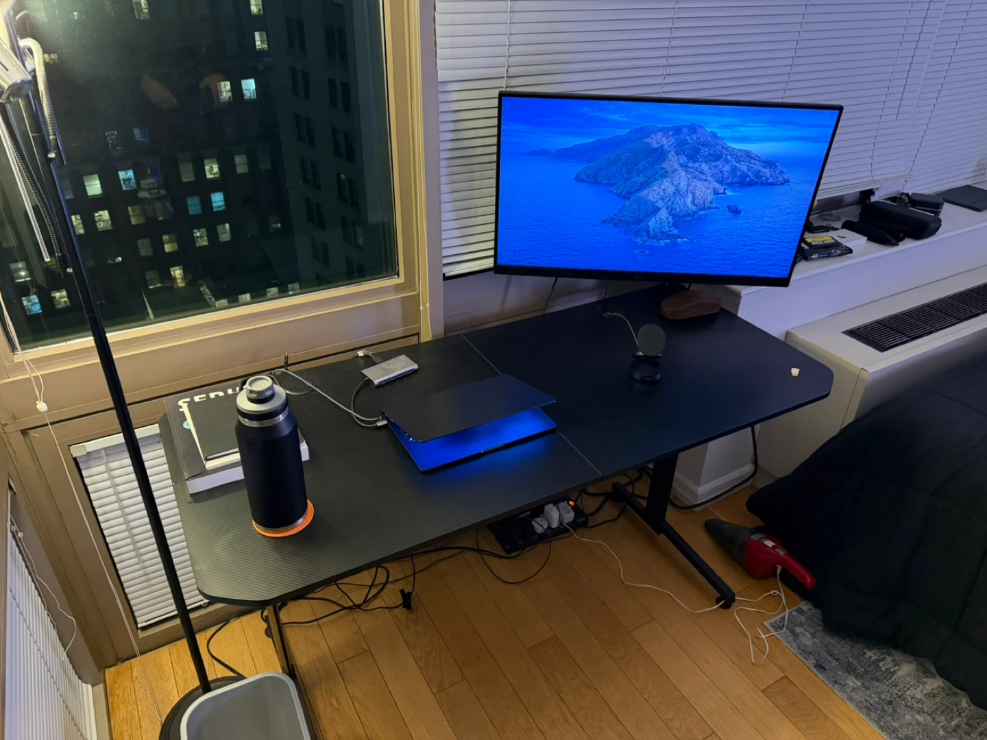 Work Desk - photo 4