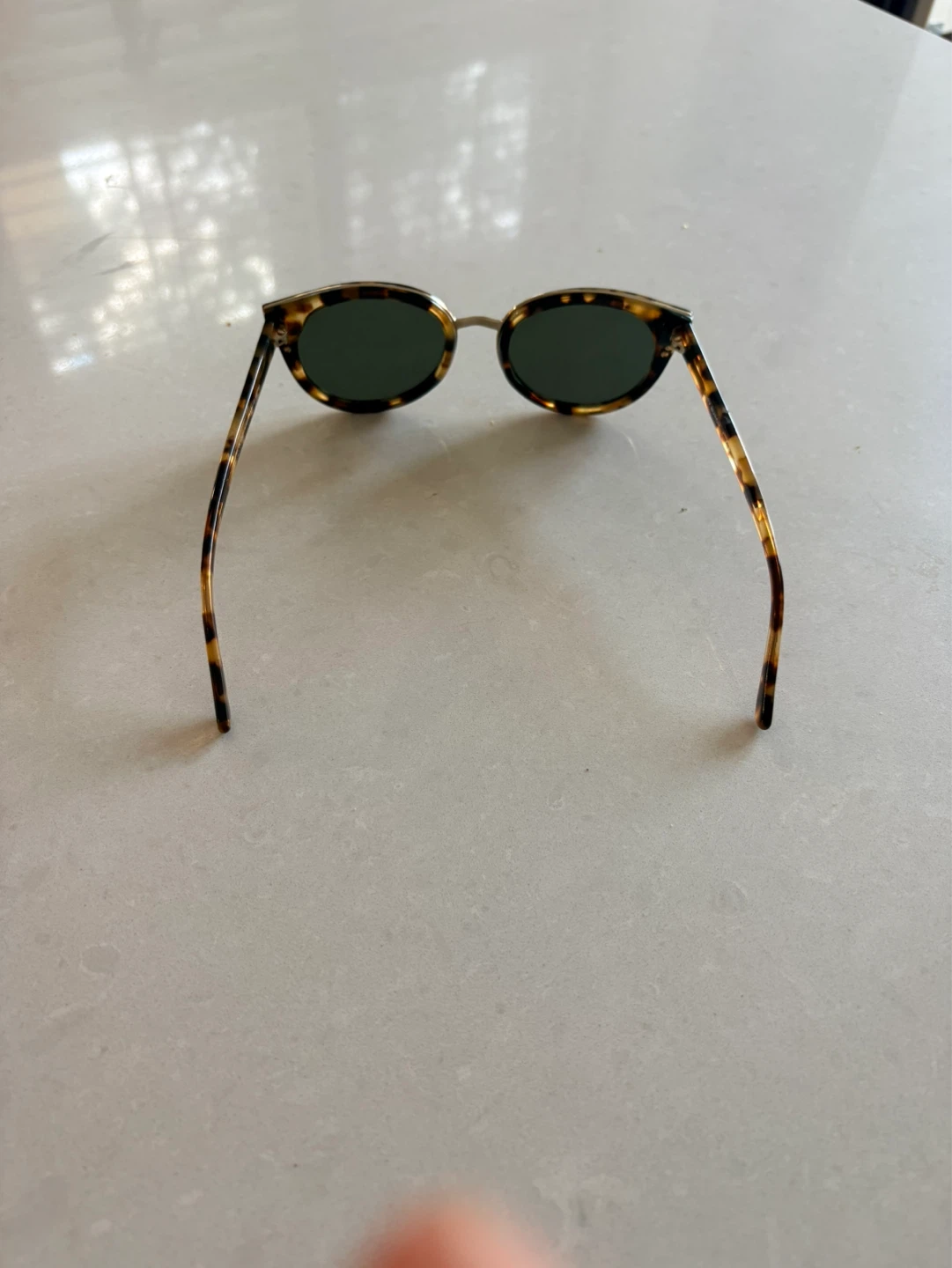 Tory Burch Polarized Sunglasses - photo 2