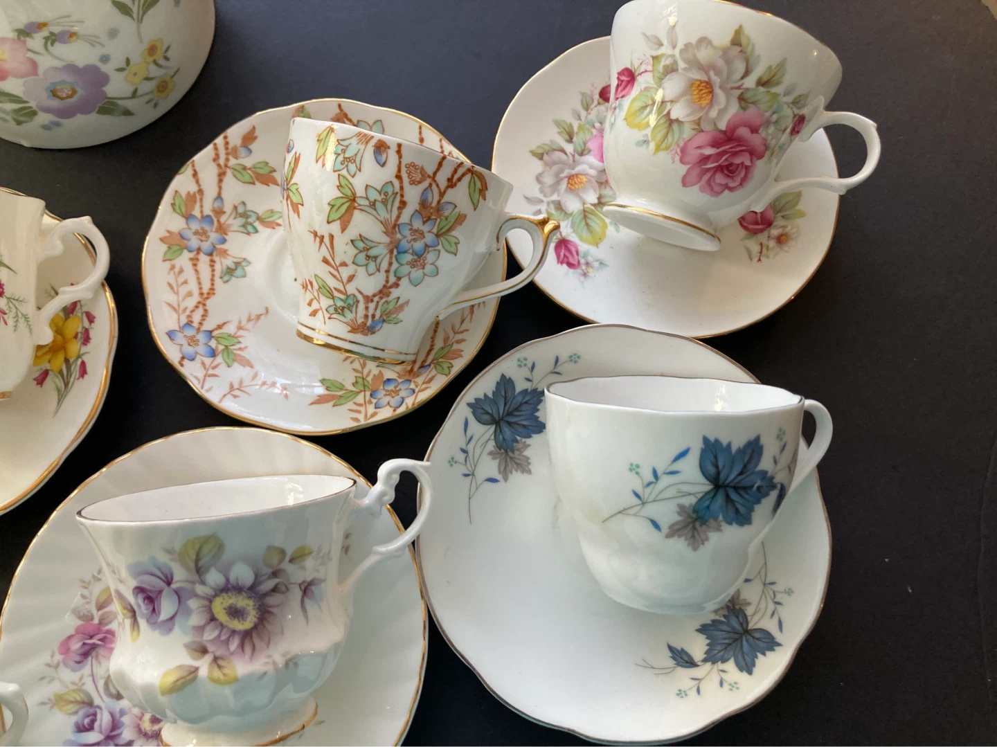 Vintage Tea Cup and Saucer Set with Teapot - photo 5