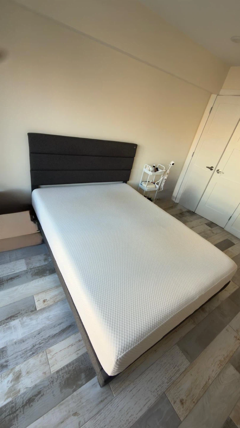 Queen Bed Frame & Memory Foam Mattress - photo 3
