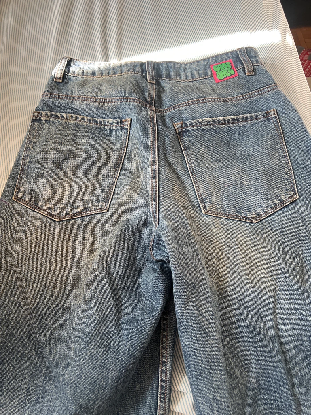 Empyre Loose Fit Jeans Size 4 - photo 2