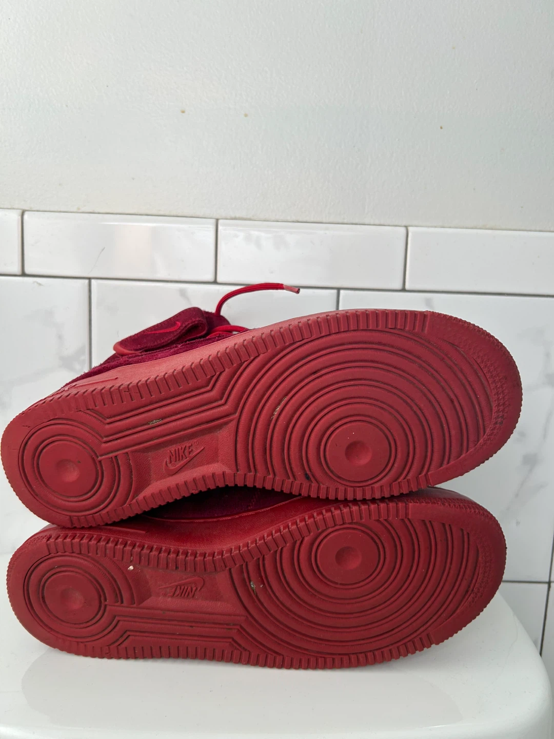 Nike Air Force 1 Mid Red Suede Size 10 Men's - photo 3