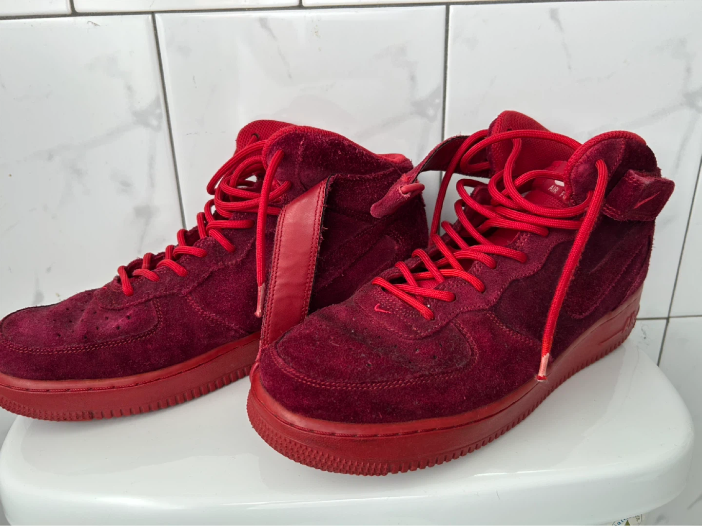 Nike Air Force 1 Mid Red Suede Size 10 Men's - photo 2