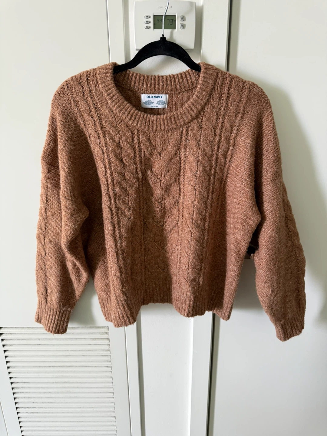 Old Navy Petite Cable Knit Sweater - Brown