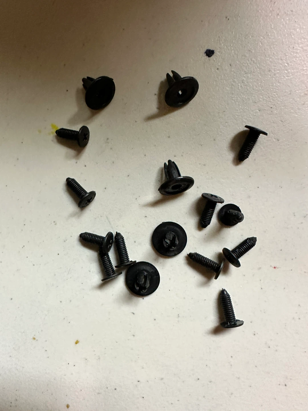 100 Pcs Plastic Rivets Fasteners Set - photo 3