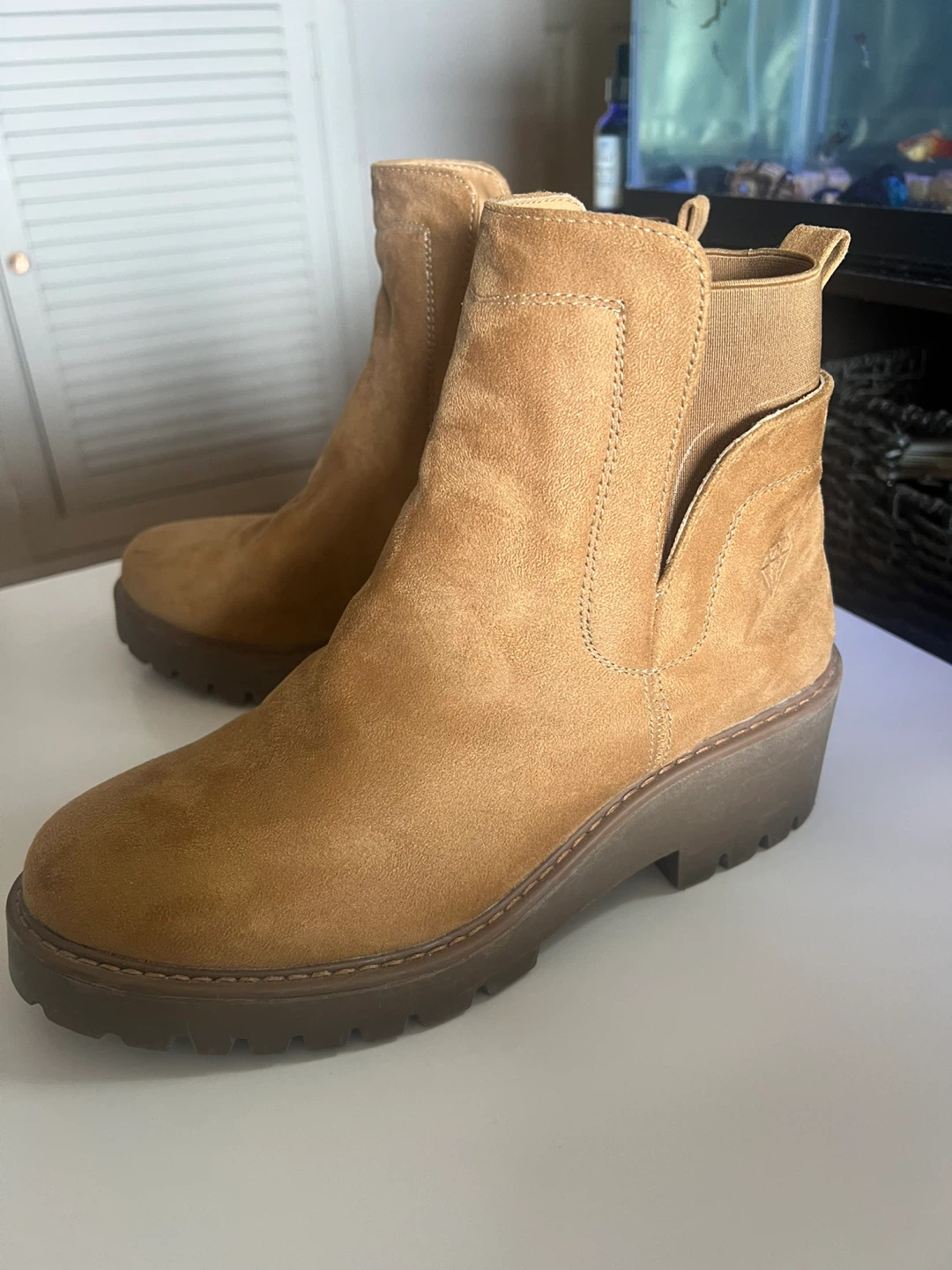 Tan Suede Chelsea Boots