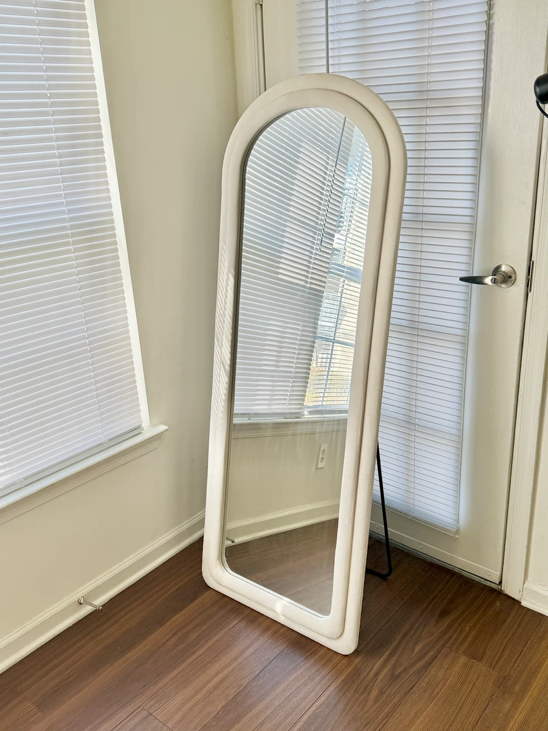 Arched Full Length Floor Mirror (24”x 63”) - photo 4