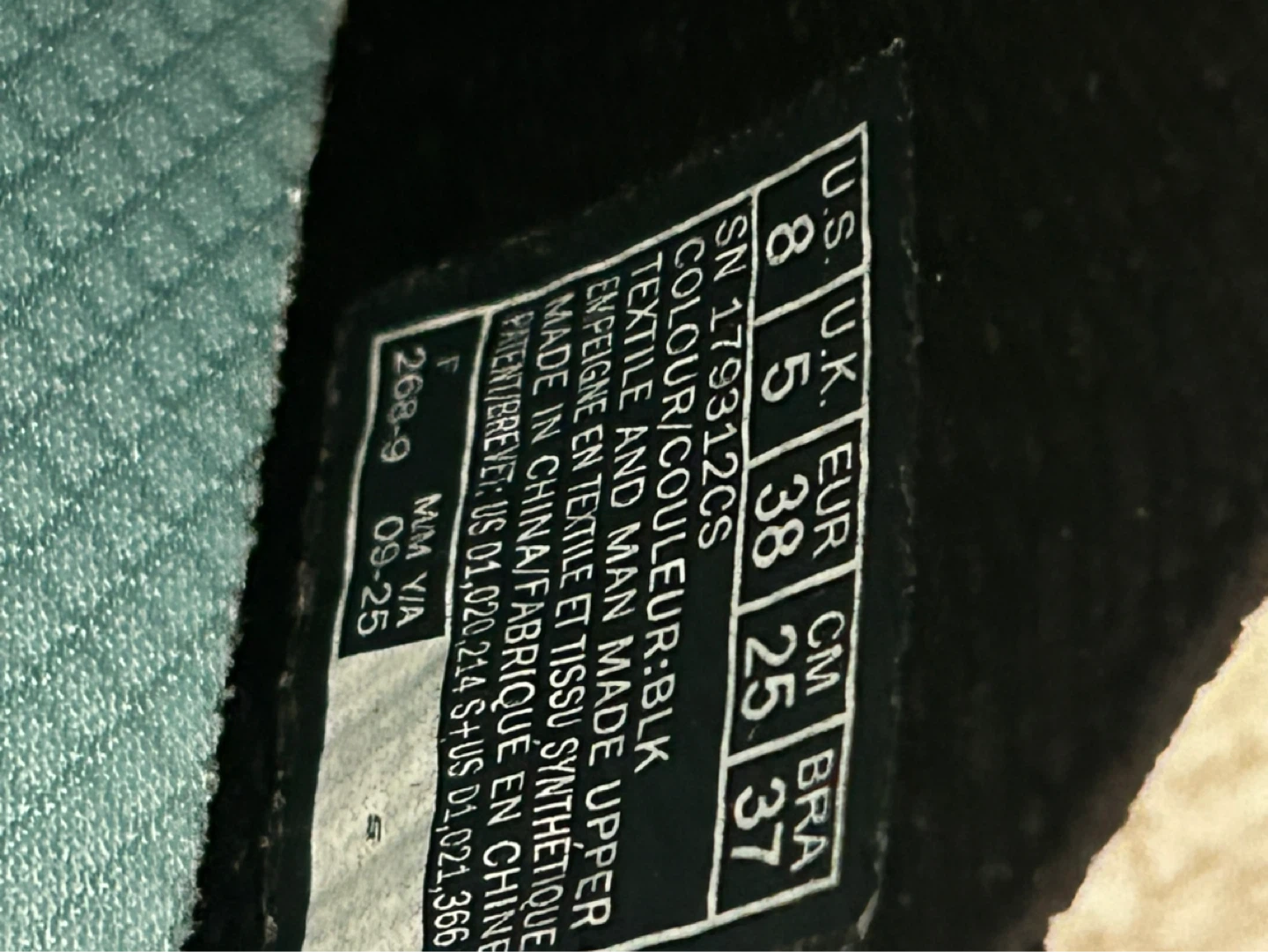 Skechers Swift Fit Women's Slip-On Shoes Black Size 8 - photo 3